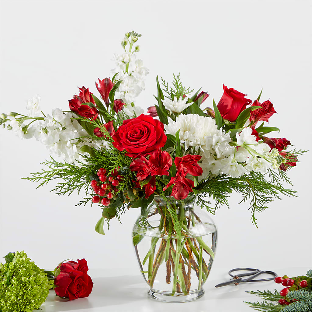 Merry Moment Bouquet – A Florist Original – County Seat Florist, Mays Landing NJ