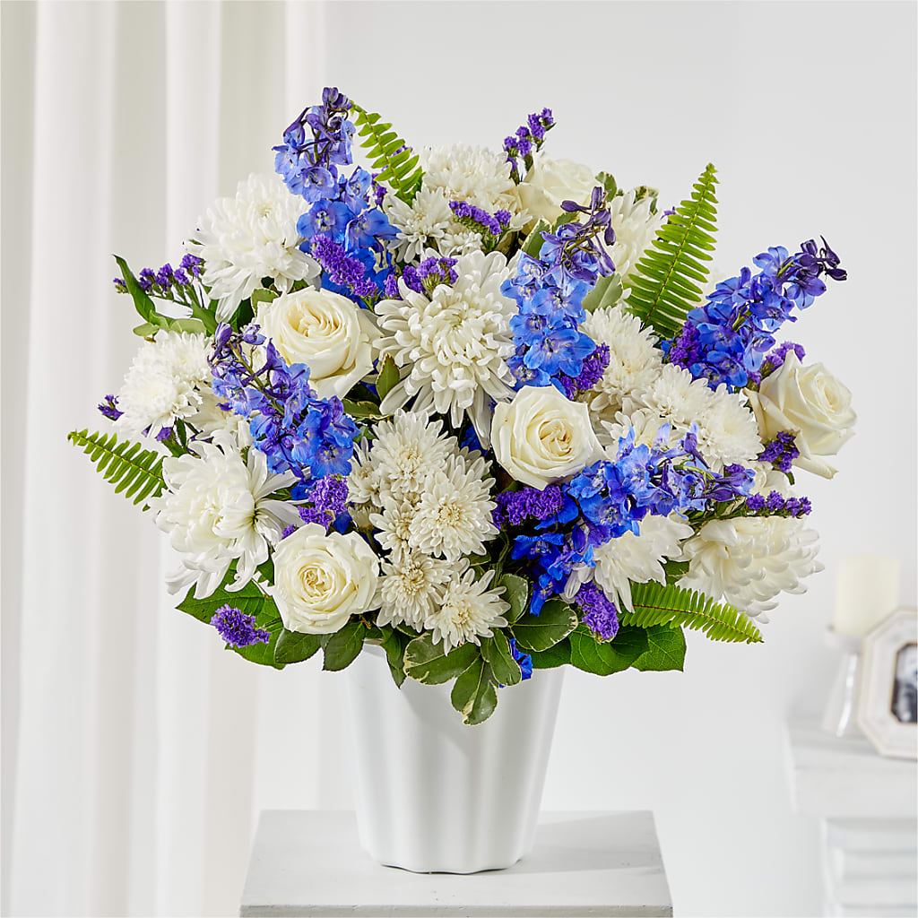 Hold Dear Tabletop Basket – County Seat Florist, Mays Landing NJ