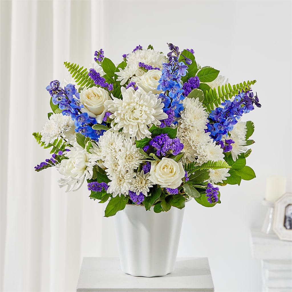 Hold Dear Tabletop Basket – County Seat Florist, Mays Landing NJ