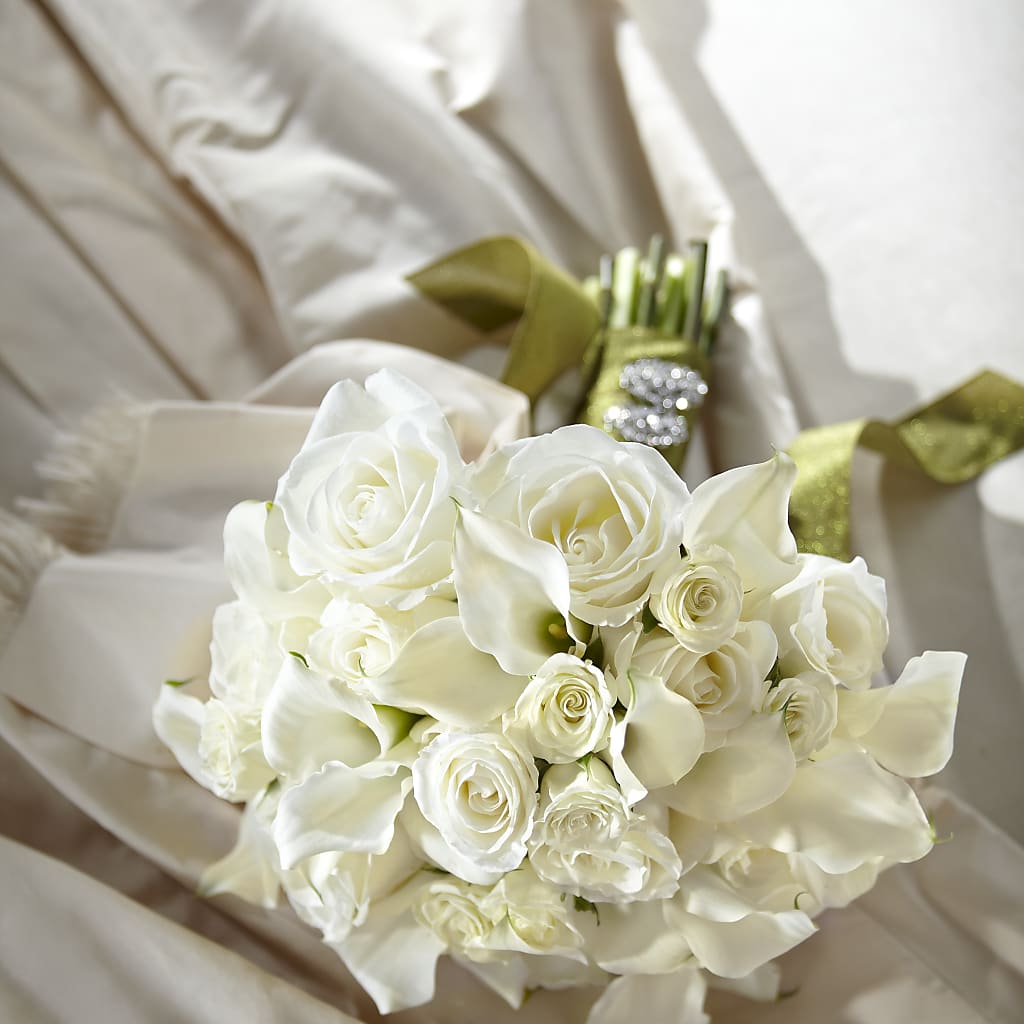 Serene Highness Bouquet – County Seat Florist, Mays Landing NJ