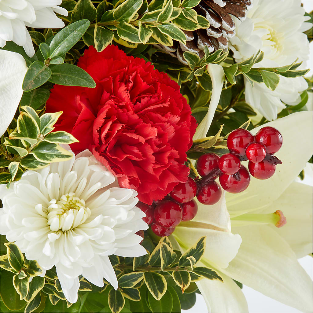Festive Moments Tree –  County Seat Florist, Mays Landing NJ