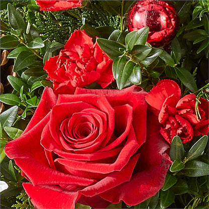 Spiced Gingerbread Tree –  County Seat Florist, Mays Landing NJ