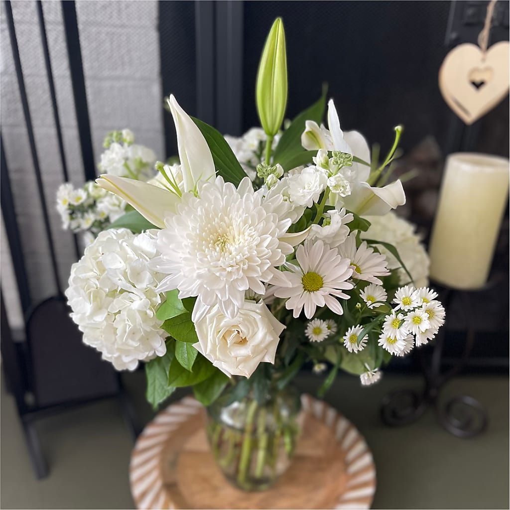 Classic Ivory – A Florist Original –  County Seat Florist, Mays Landing NJ